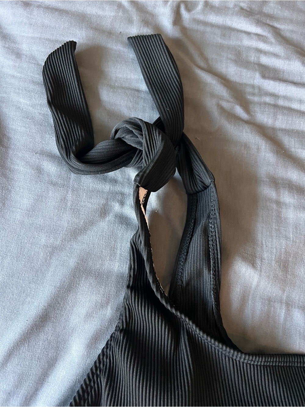 One-Shoulder Black Ribbed Bikini Set - Picture 5 of 7